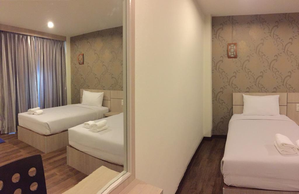 P-Residence Хат Яй Екстериор снимка