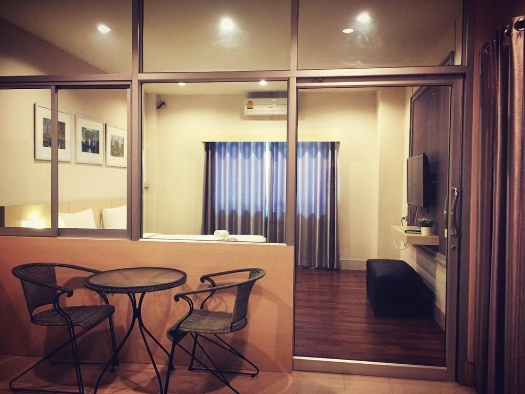 P-Residence Хат Яй Екстериор снимка