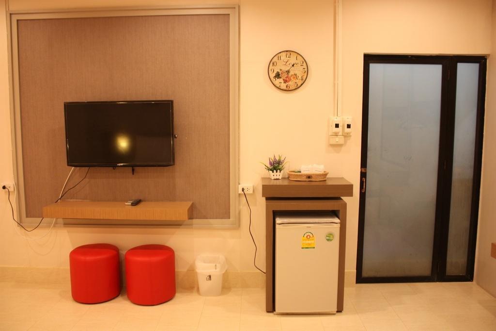 P-Residence Хат Яй Екстериор снимка